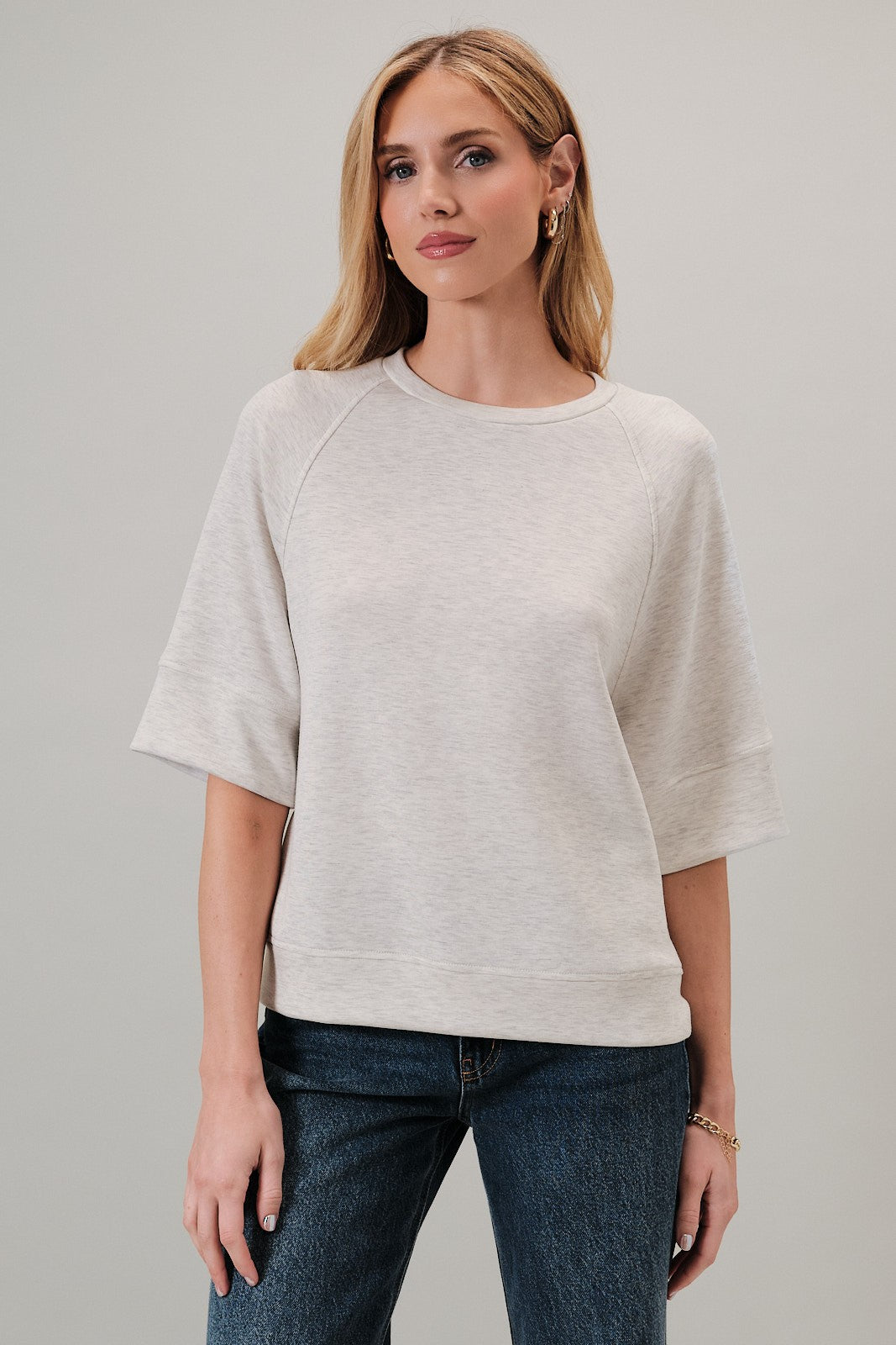Crew Neck 3/4 Sleeve Raglan Top Heather Grey