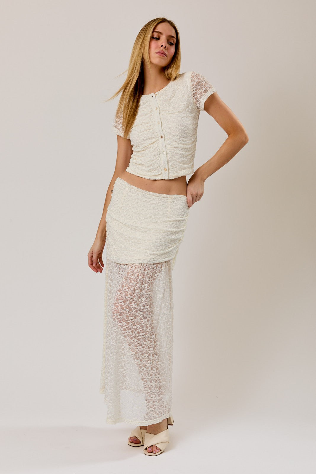 Round Neck Button Down Fitted Lace Top Cream
