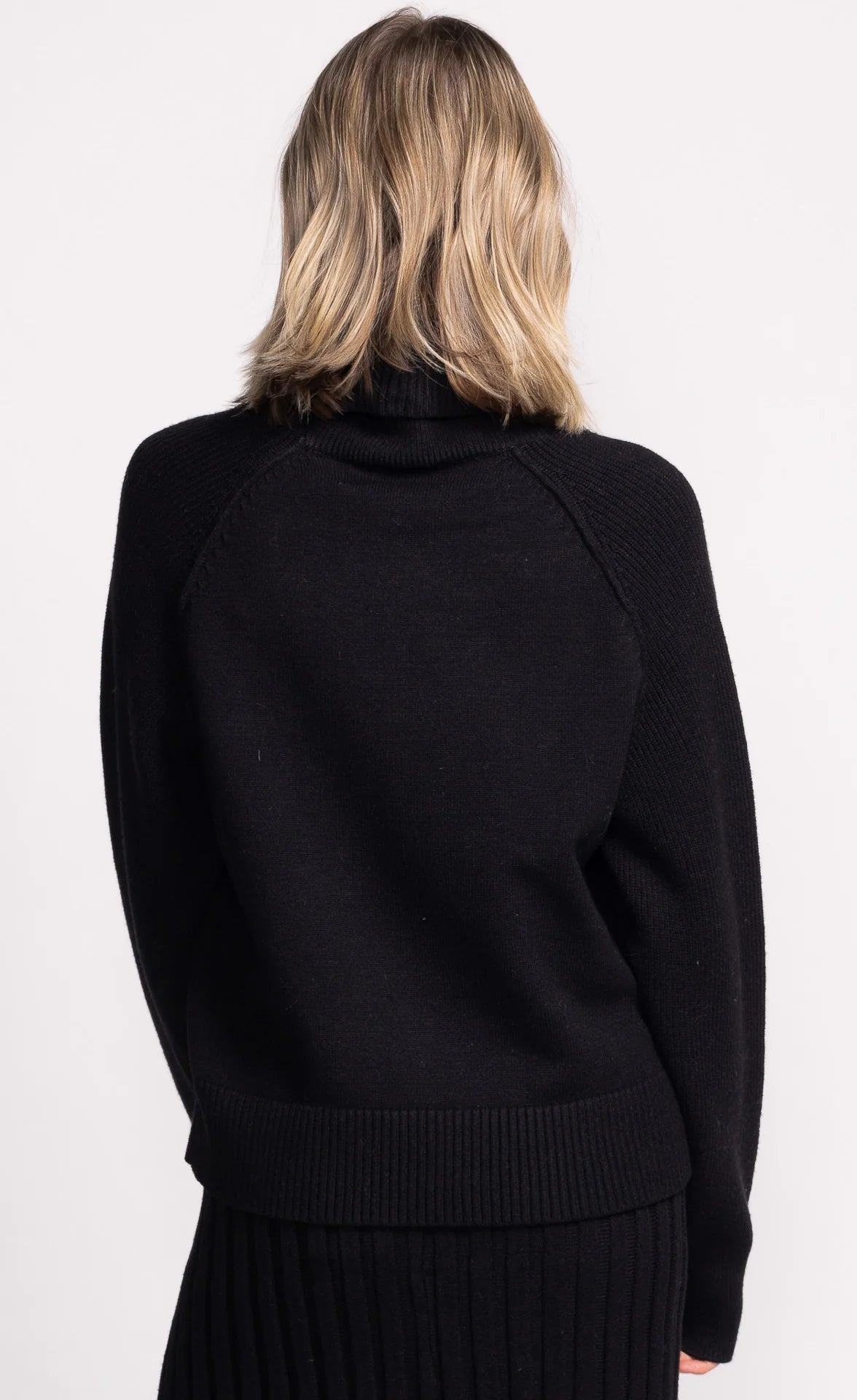 Sadie Turtleneck Sweater Black