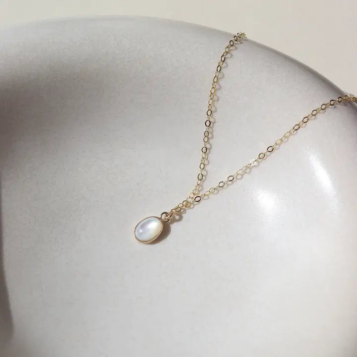 Aurelia Pendant Necklace