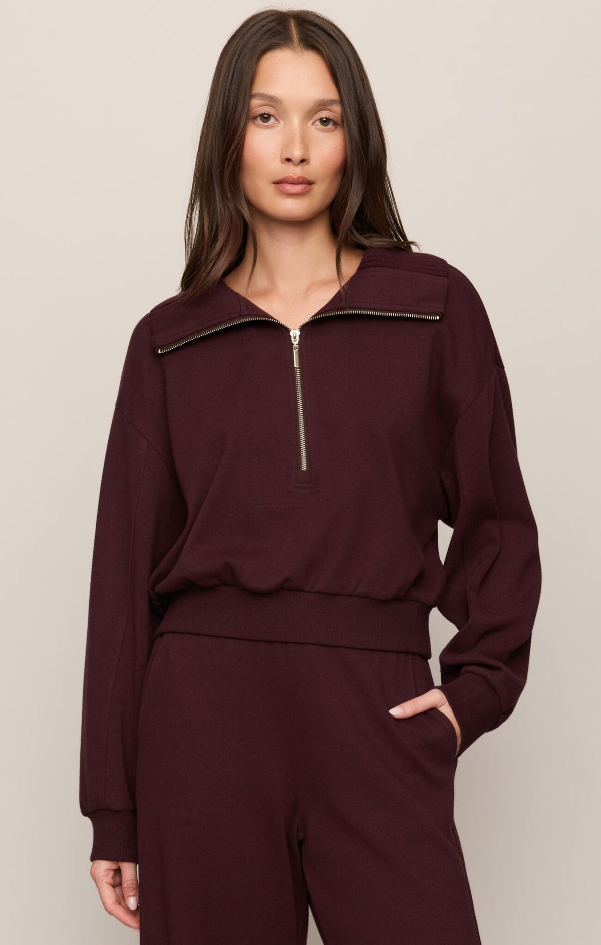 Globe Trotter Sweatshirt Berry Noir