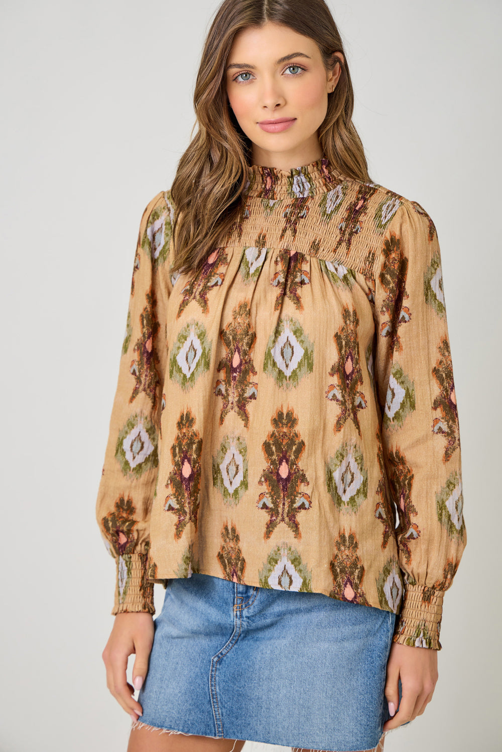 Smock Yoke Printed Blouse Latte