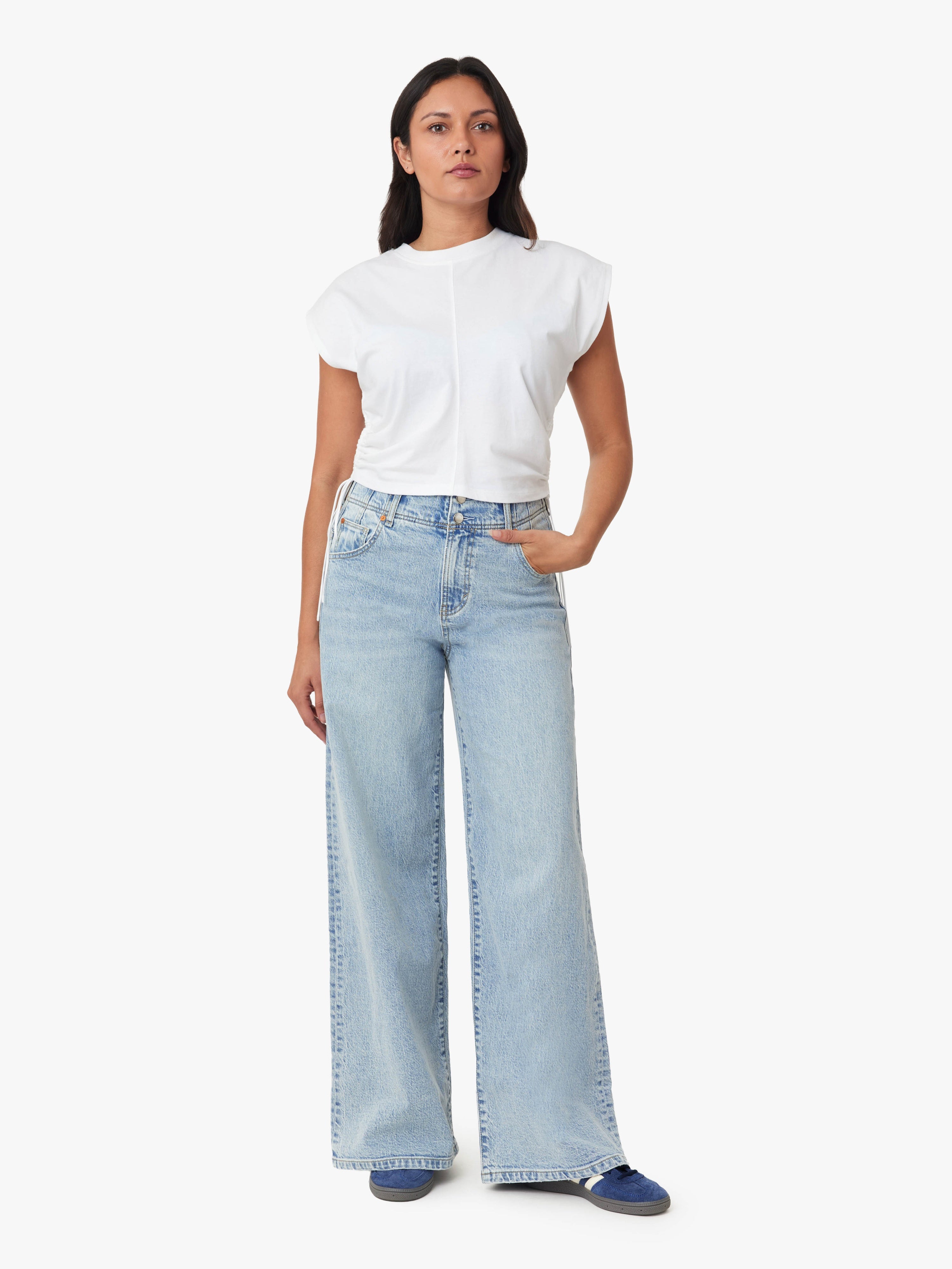 Easton Wide Leg Jeans Aire