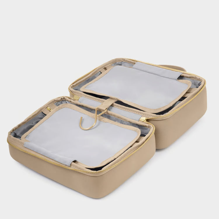 Hanging Wash Bag Taupe