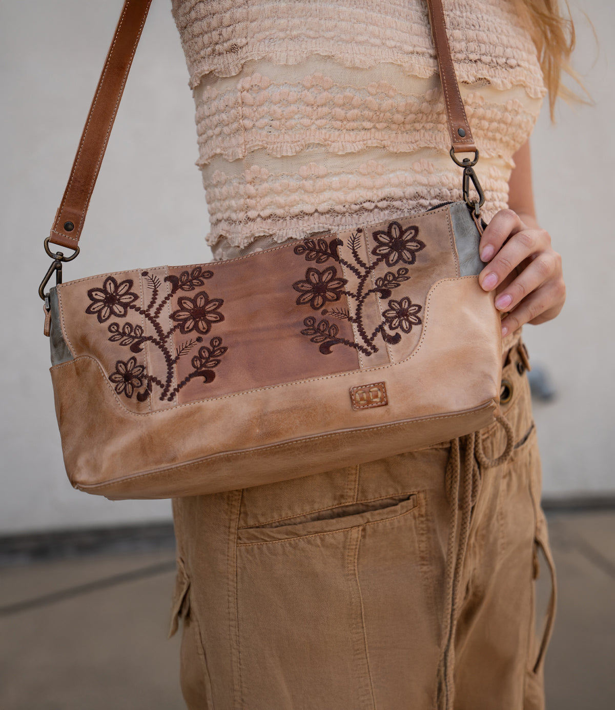 Hyperbolic Shoulder Bag Desert Stone Rustic