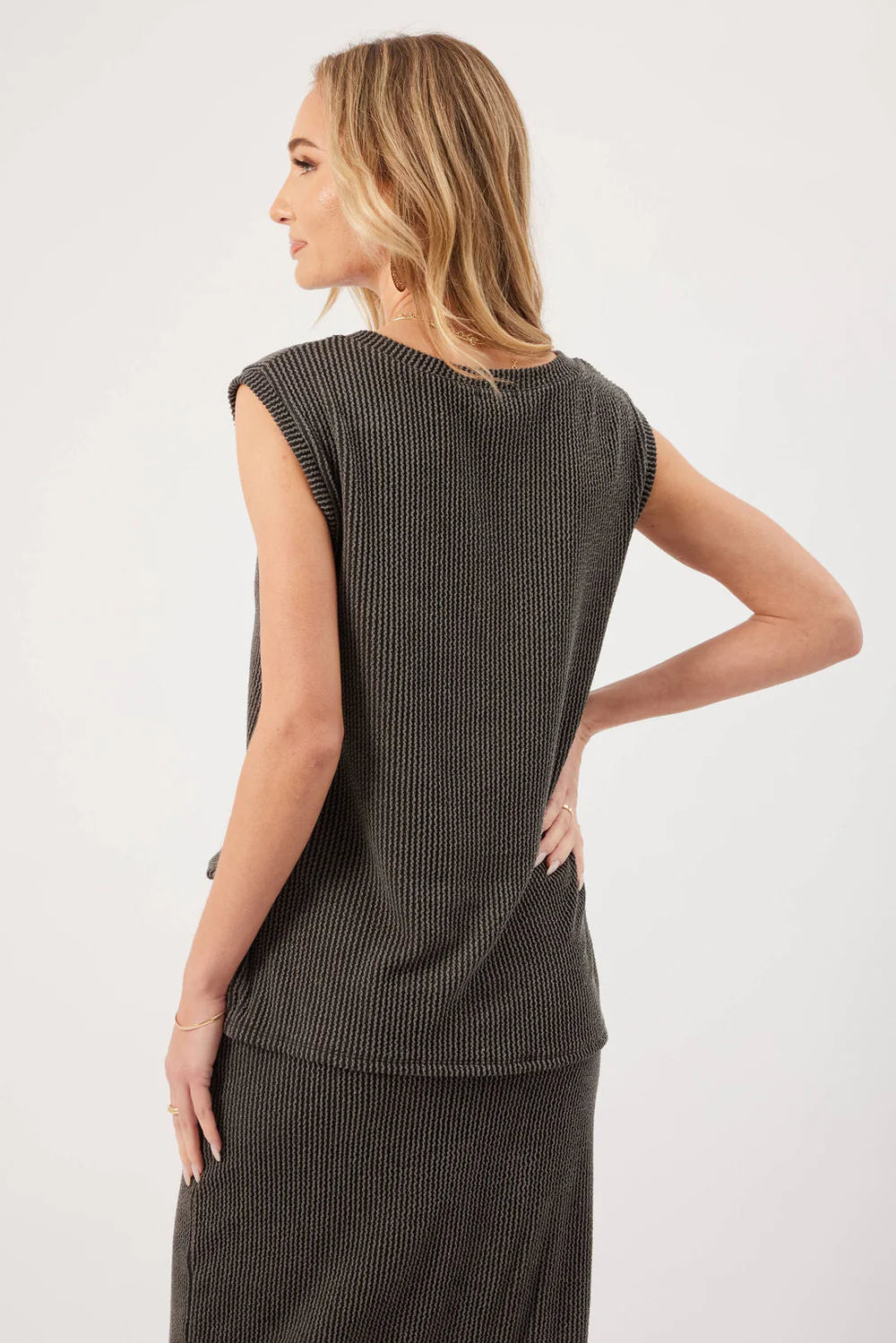 Kalina Ribbed Vneck Tank Charcoal
