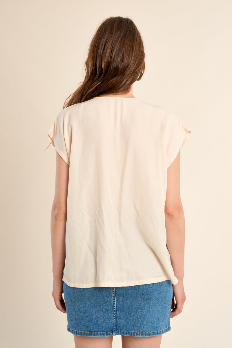 Flowy Vneck Wide Trim Top Cream