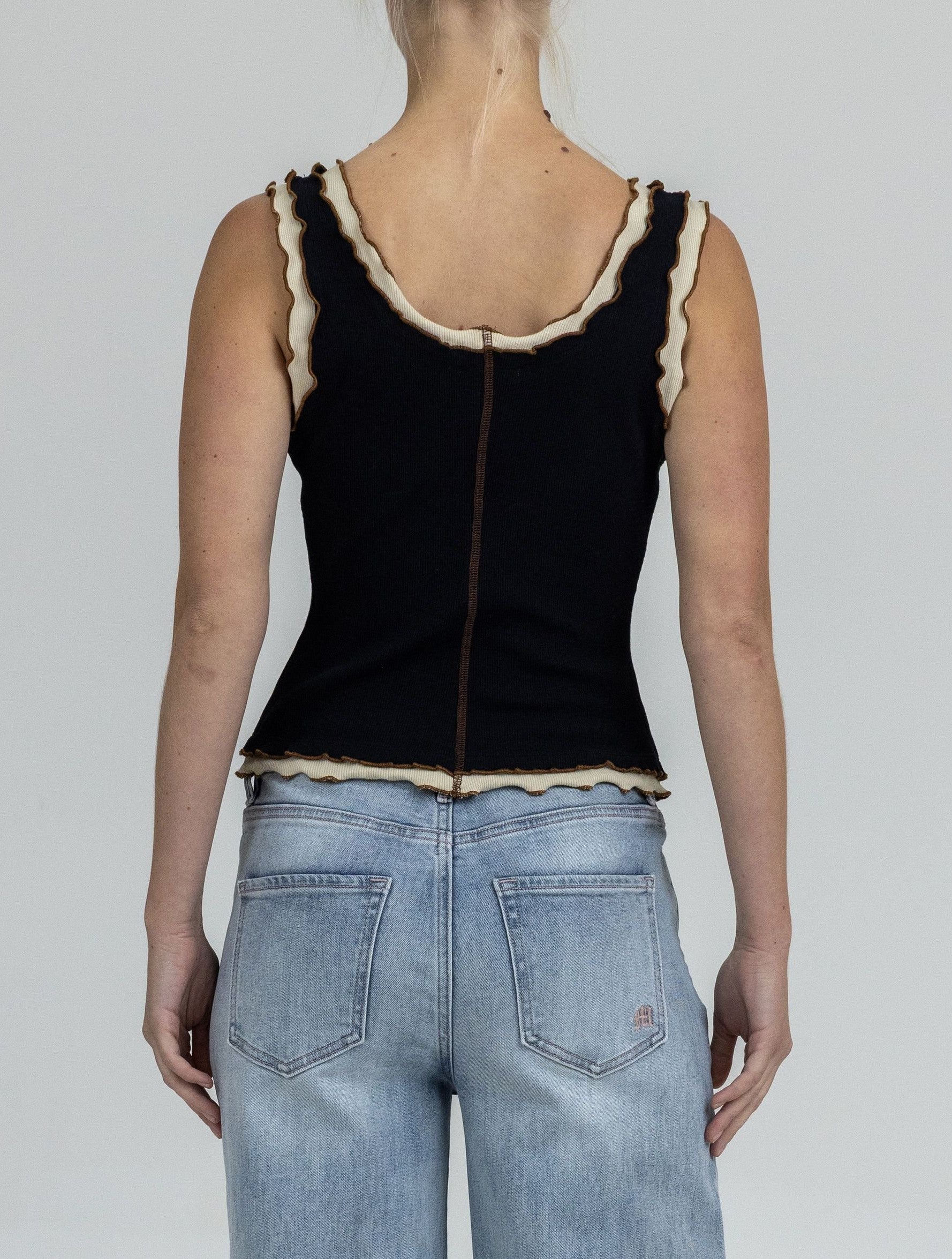 Contrast Lettuce Trim Tank Black