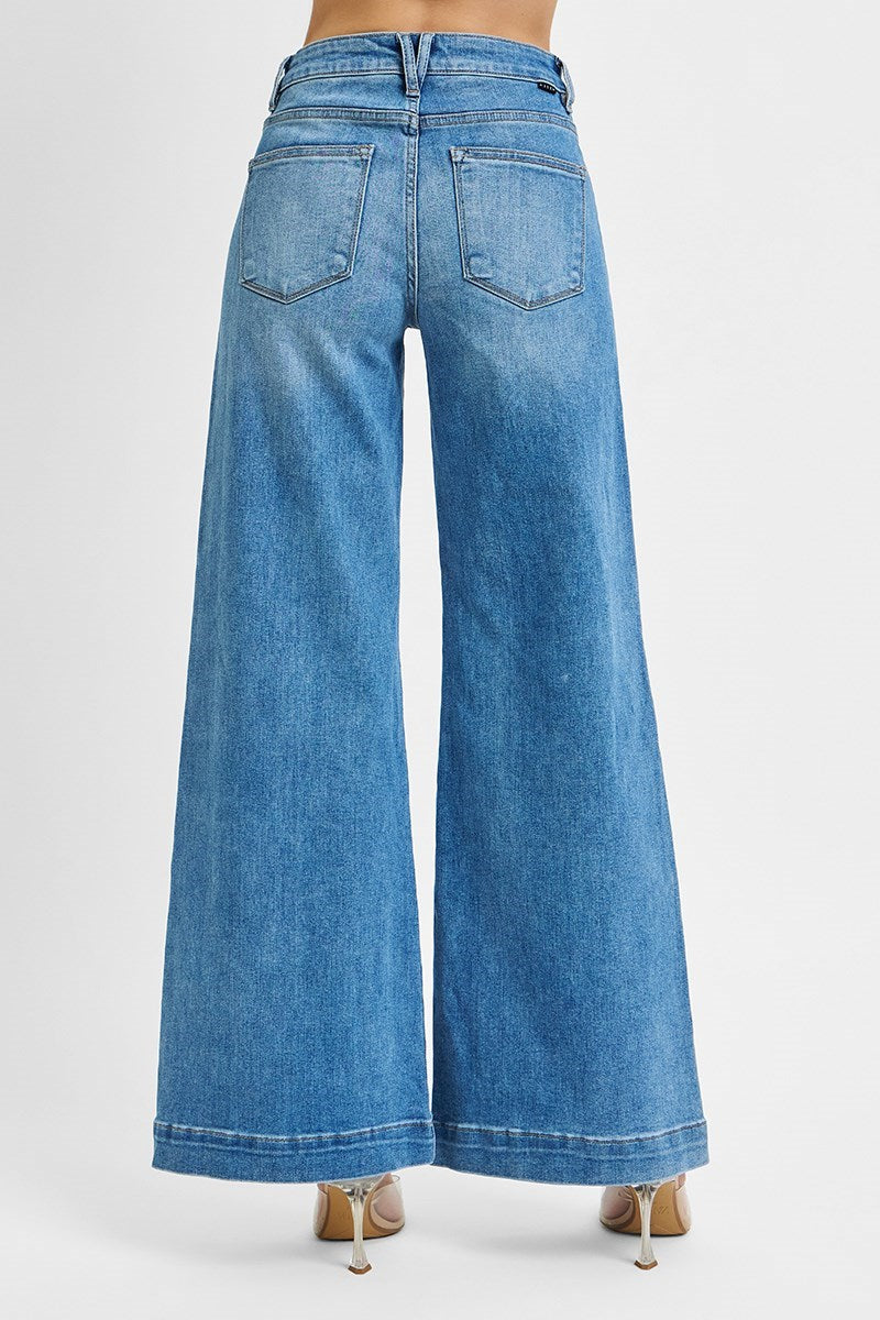 Mid Rise Wide Front Patch Pocket Jeans Medium