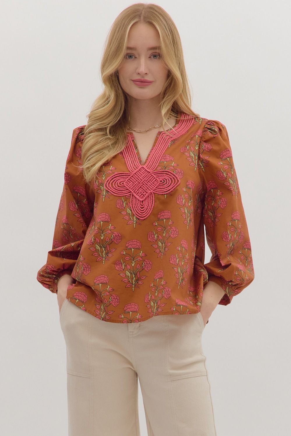 Yarn Woven Pattern Front Brown
