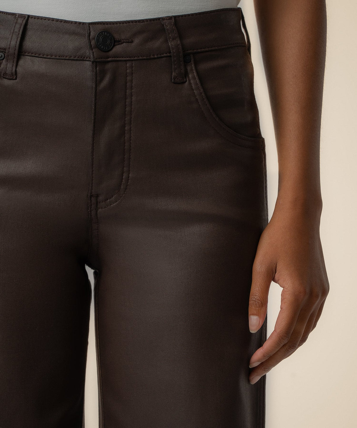 Jodi High Rise Scoop Pocket Straight Leg Pants