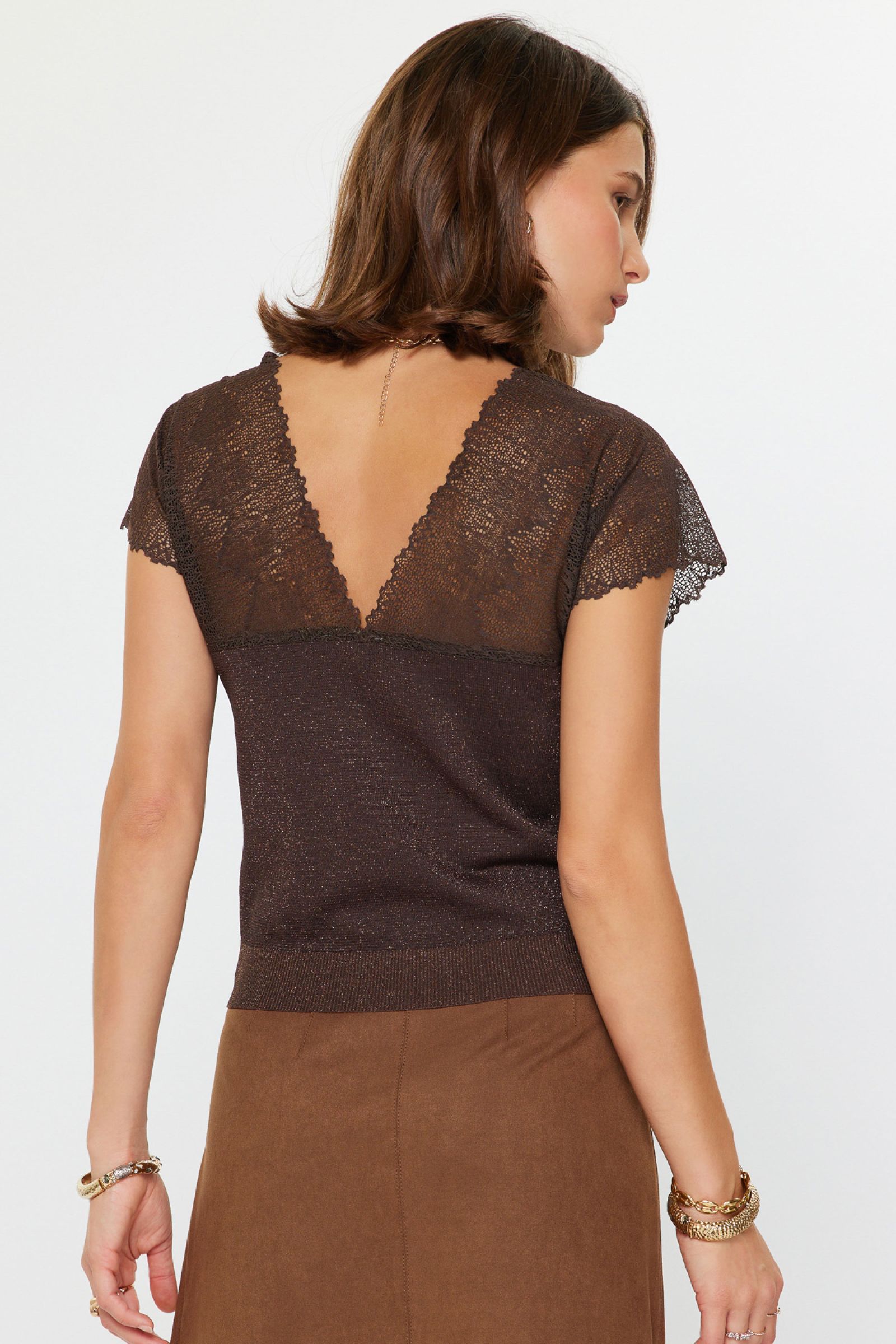 Sparkle Scalloped Lace Trim Top Brown