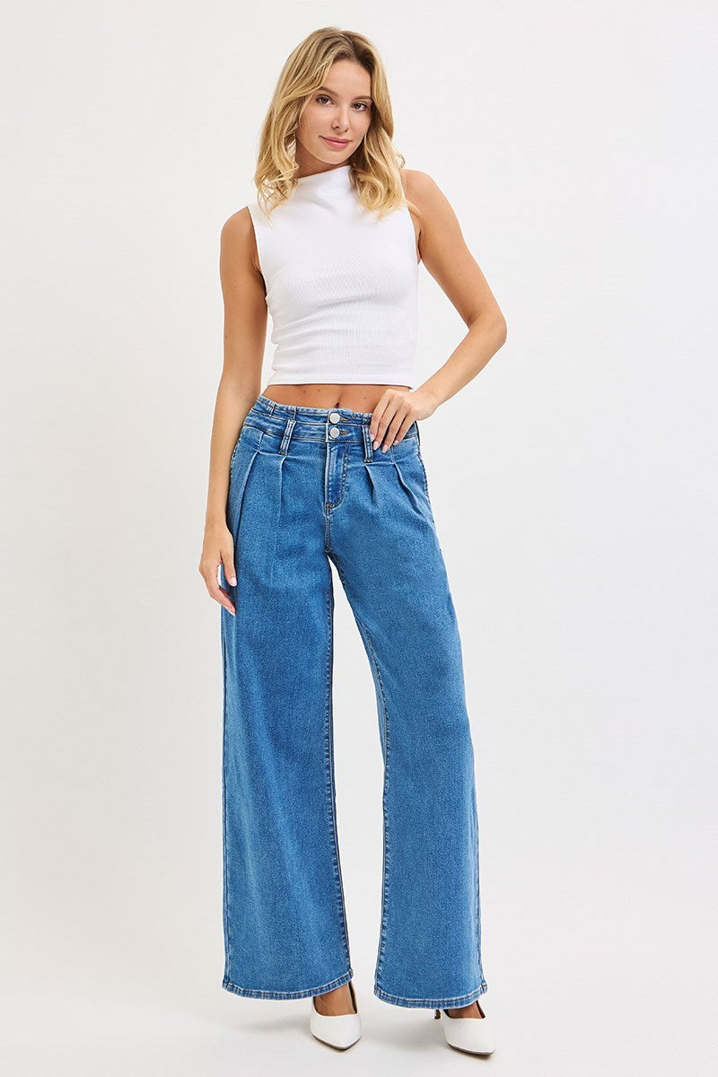 MID RISE FIT WIDE LEG WITH PLEATED DETAIL JEANS Medium