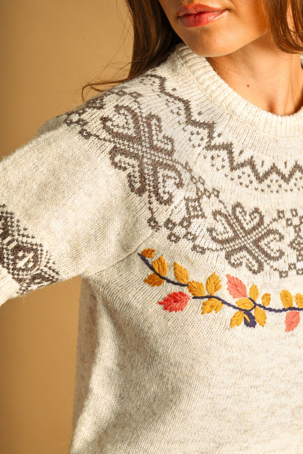 Embroidered Foliage Short Sleeve Sweater