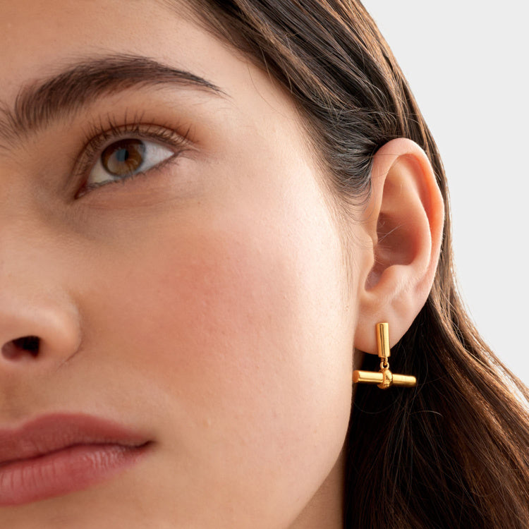 Themis T-Bar Earrings