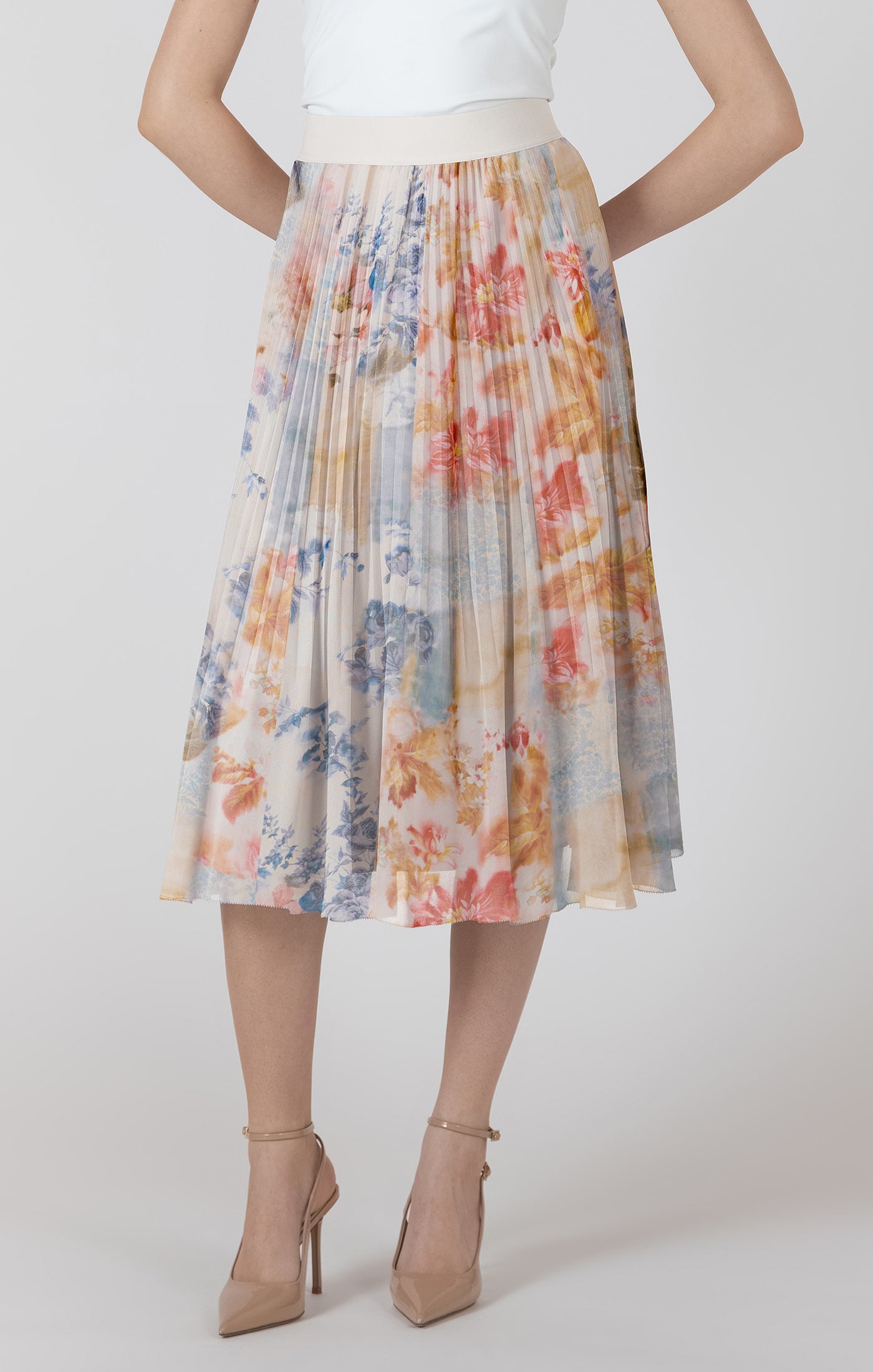 Pleated Knee Length Printed Skirt Flower Patch