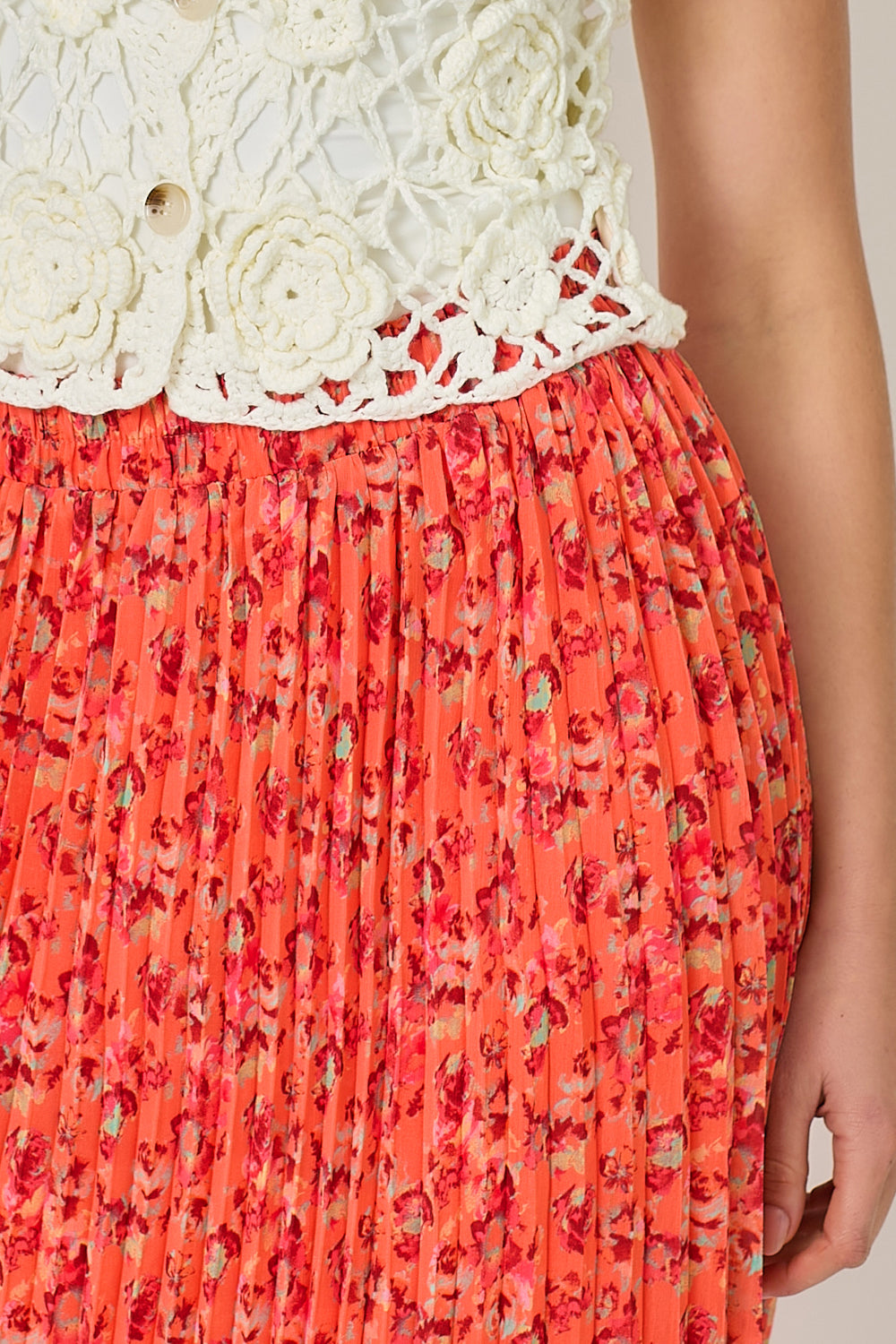 Pleated Floral Midi Skirt Tomato