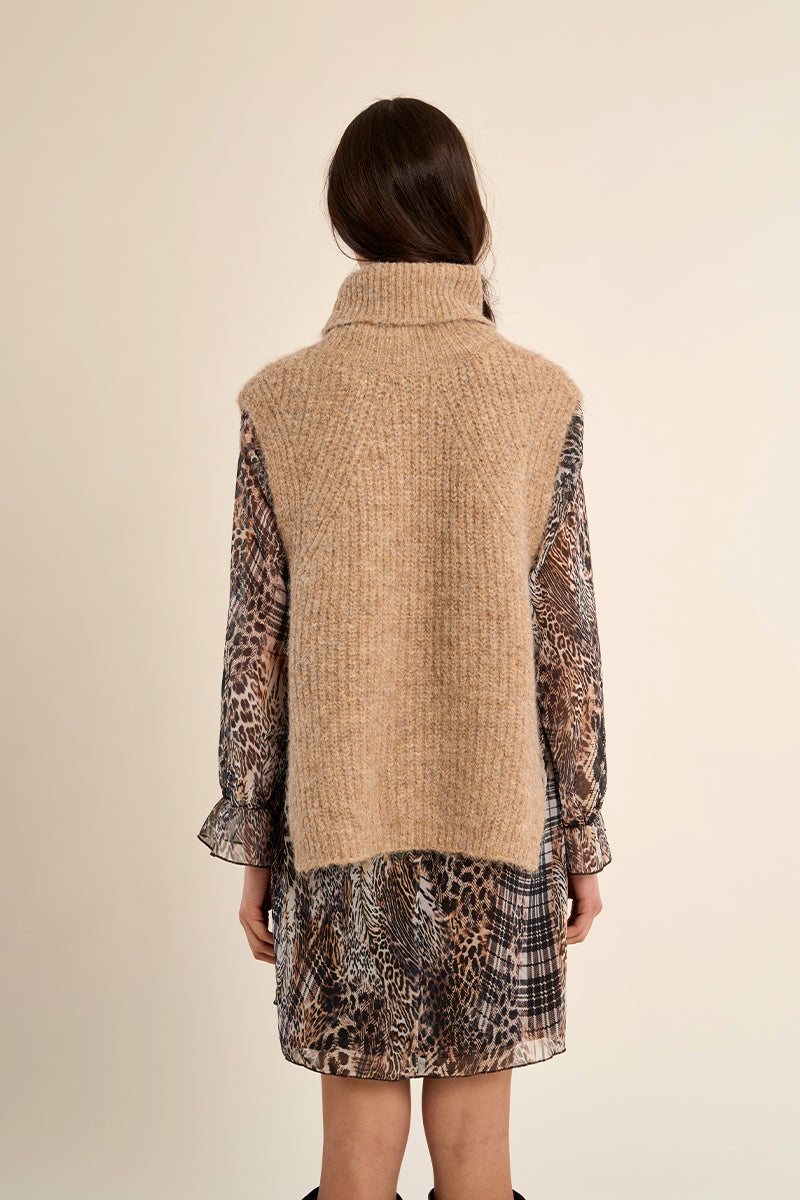 Sleeveless Popover Turtleneck Sweater Beige