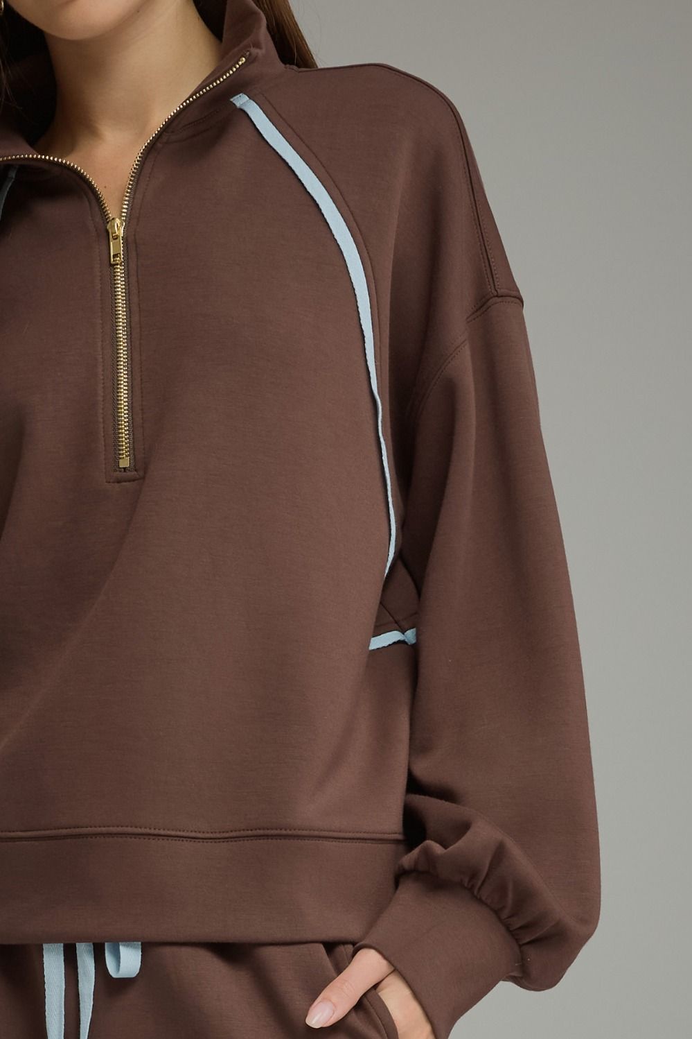 Contrast Taping Detail 1/4 Zip Neck Pullover
