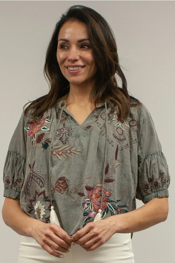 Izzy Tie Neck Emb. Short Sleeve Blouse Dark Grey