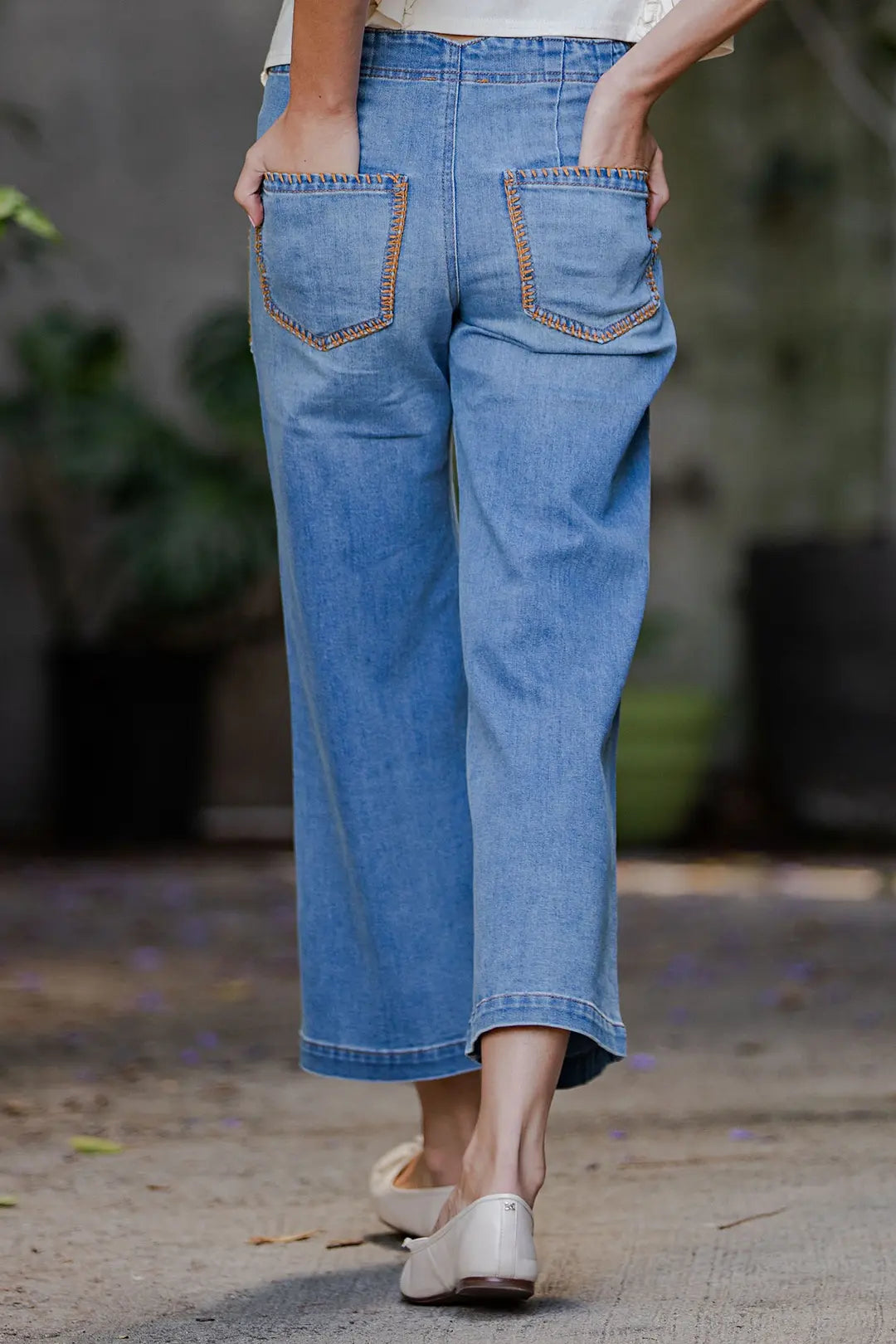Whipstitch Pocket Cropped Pants Denim