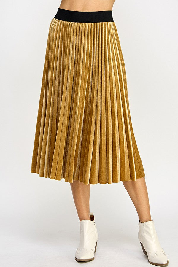 Velvet Pleats Skirt Gold