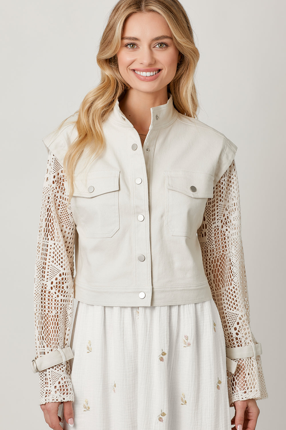 Crochet Sleeve Contrast Jacket Ivory