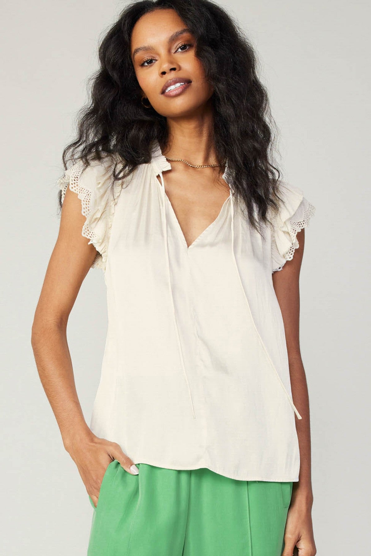 Lace Trim Ruffle Cap Sleeve Blouse Cream