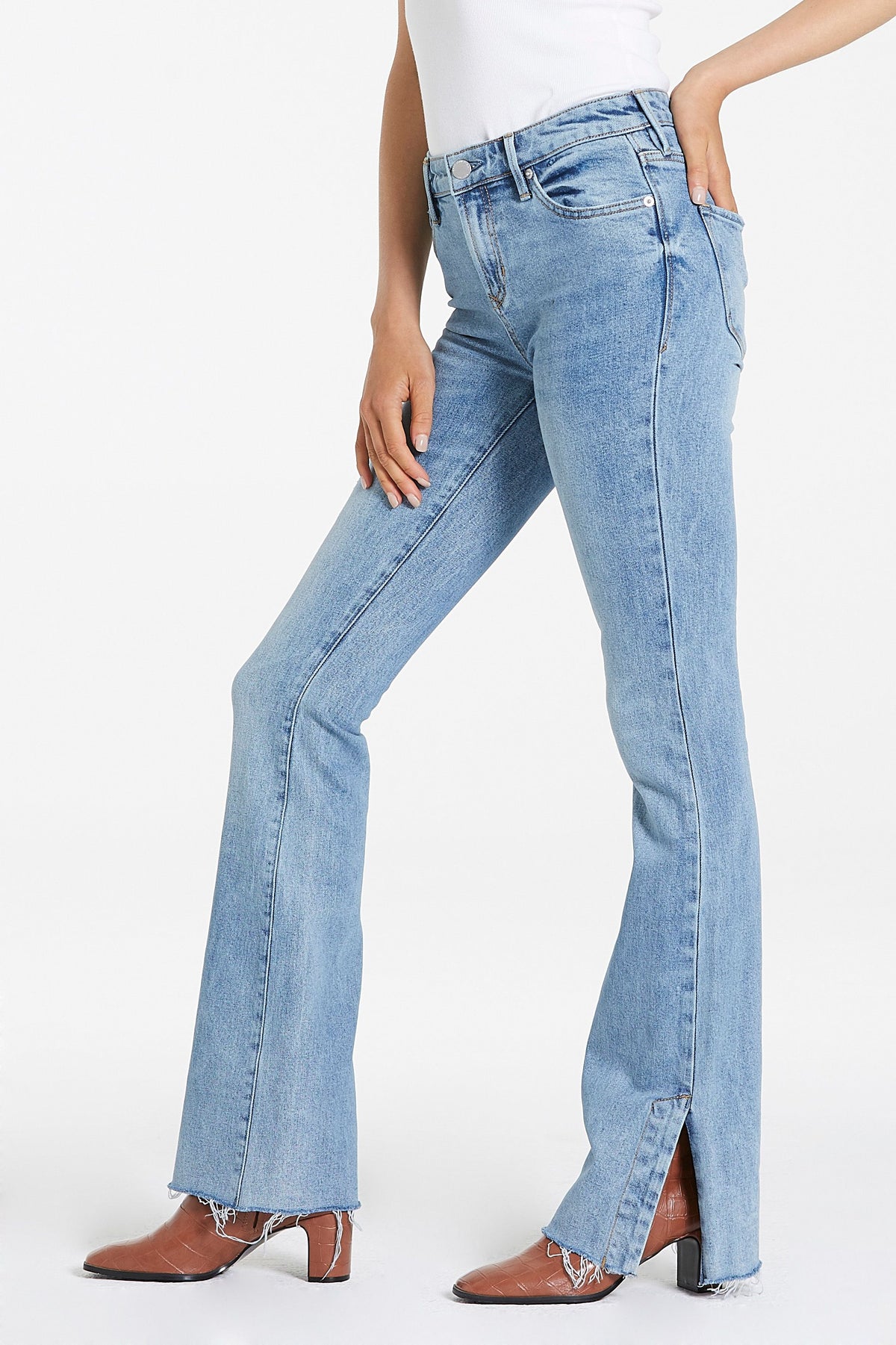 Jaxtyn Side Slit Fray Hem Bootcut Geneva