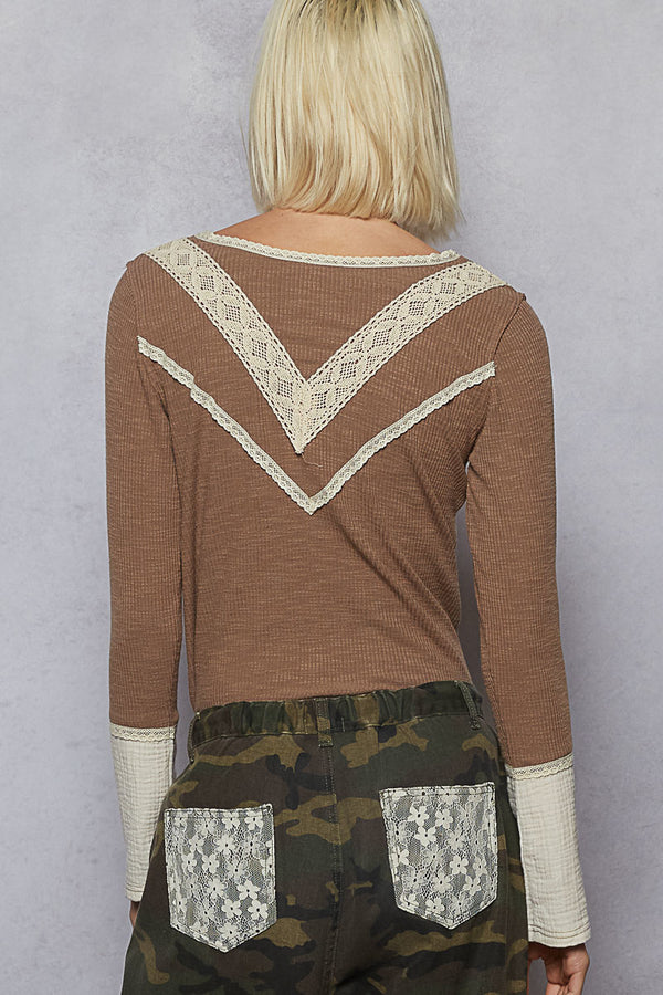 V Neck Rib Trim Point Shirt Chocolate