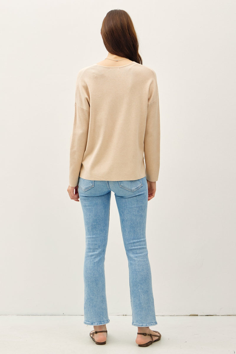 Center Seam Vneck Sweater Top Oatmeal