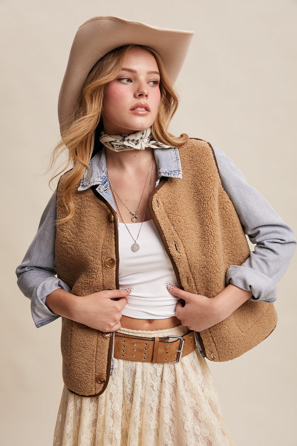 Reversible Plaid Sherpa Vest Mocha Beige