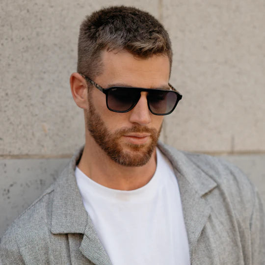 Emerson Sunglasses Black Beige Tortoise | Black Gradient