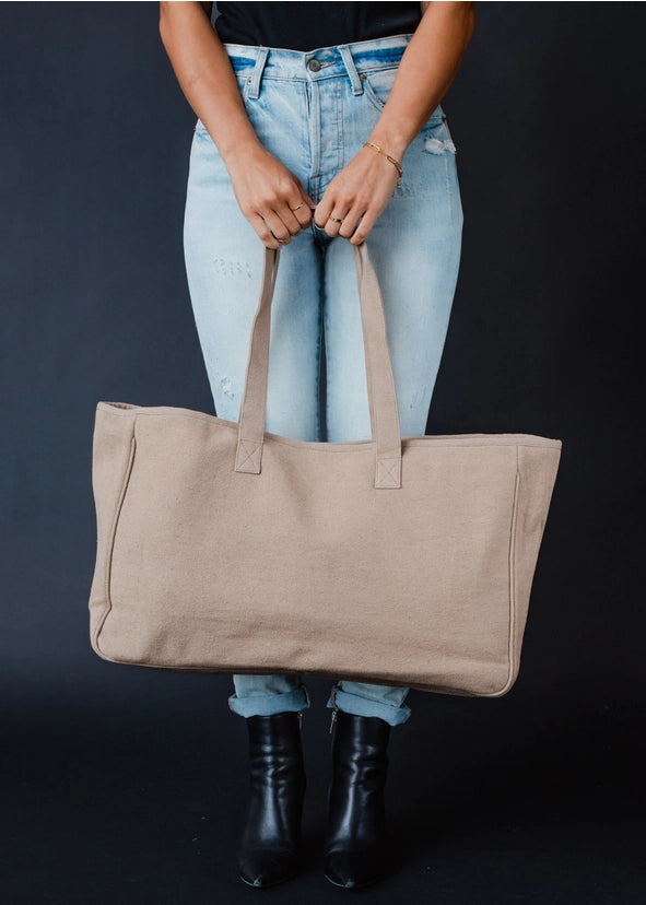 Snacks Textured Woven Tote