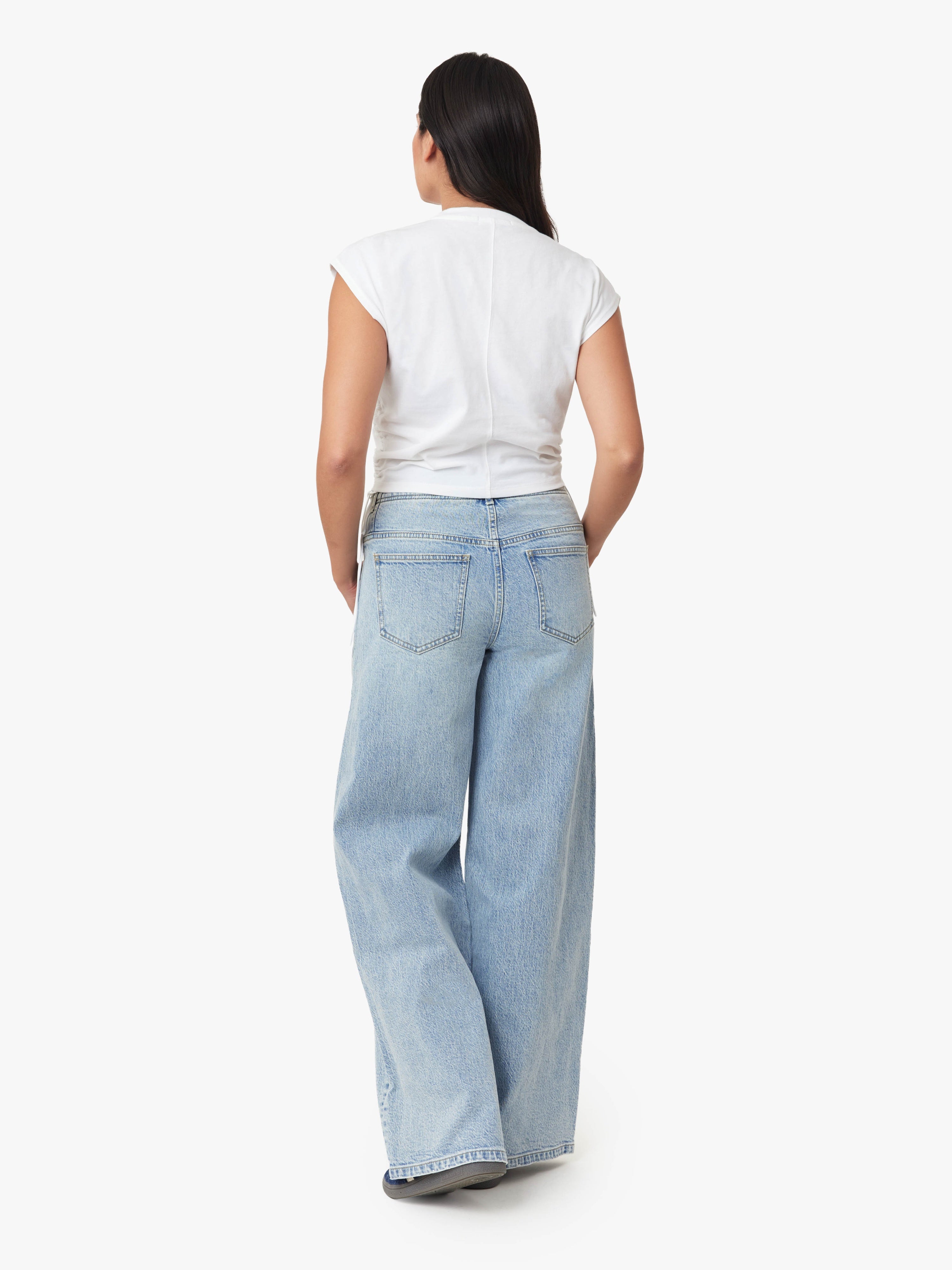 Easton Wide Leg Jeans Aire