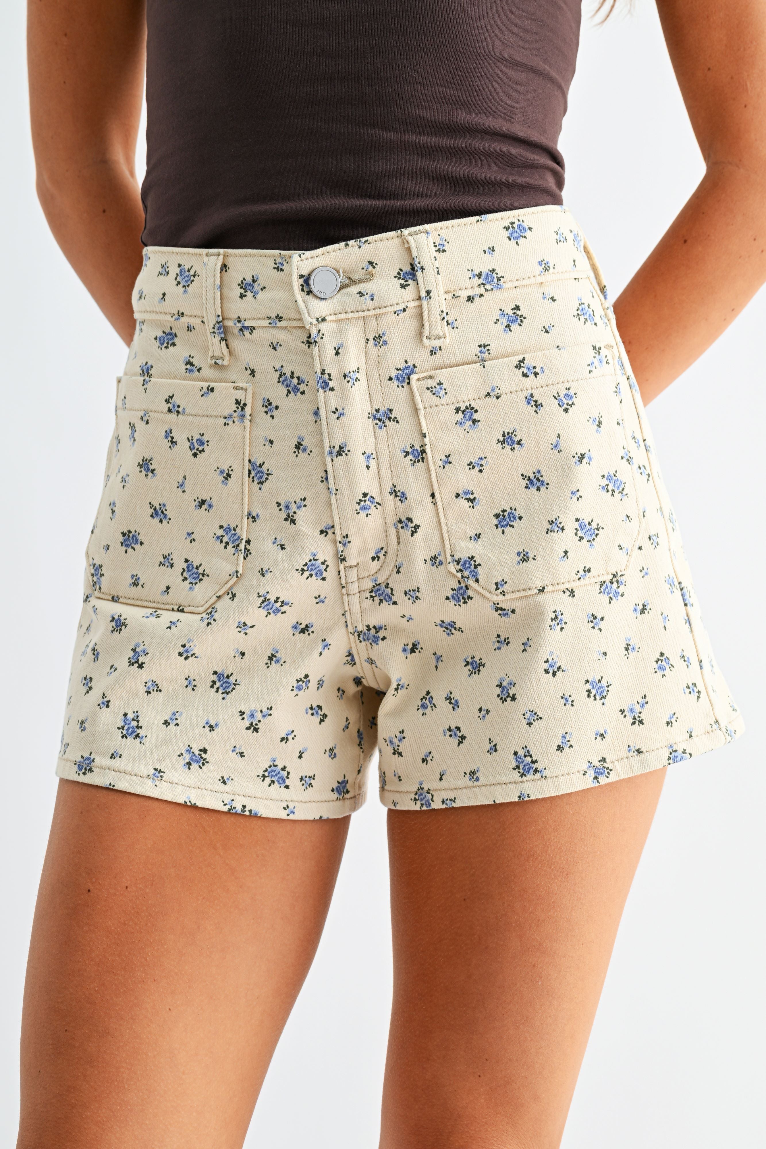 Patch Pocket Shorts Flower Print