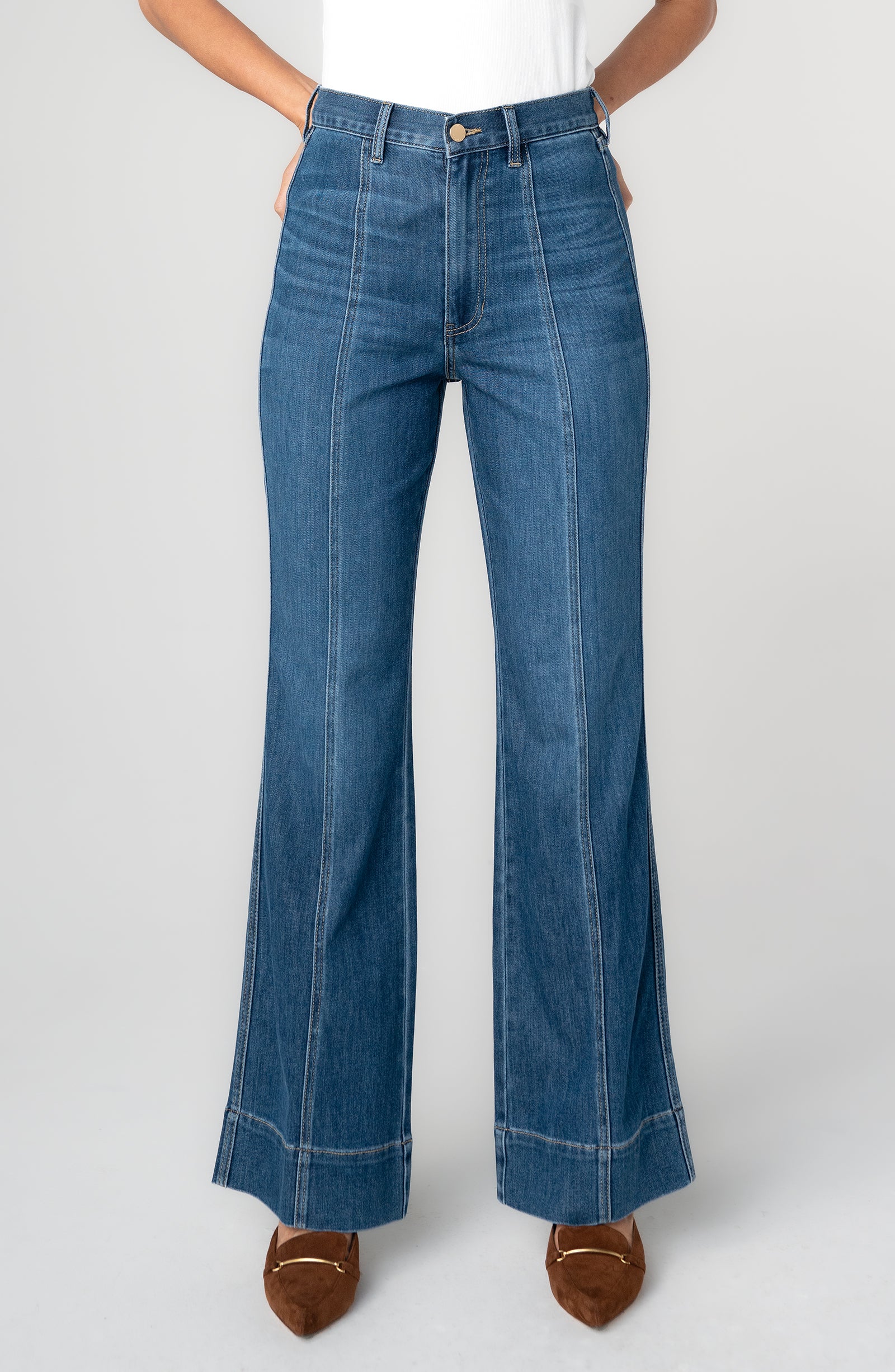 Relaxed High Rise Seamed Bootcut Jeans Bayshore