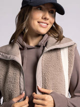 Trista Vest Taupe
