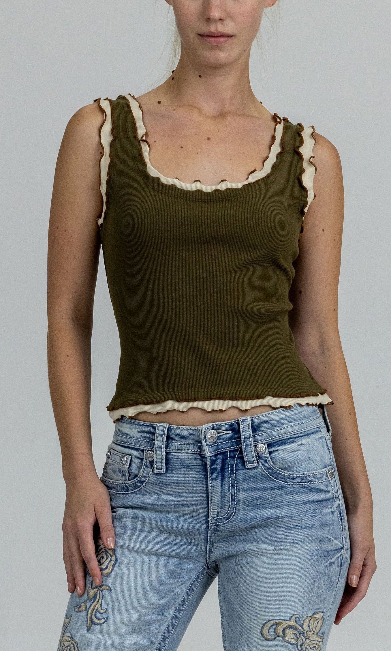 Contrast Lettuce Trim Tank Olive Green