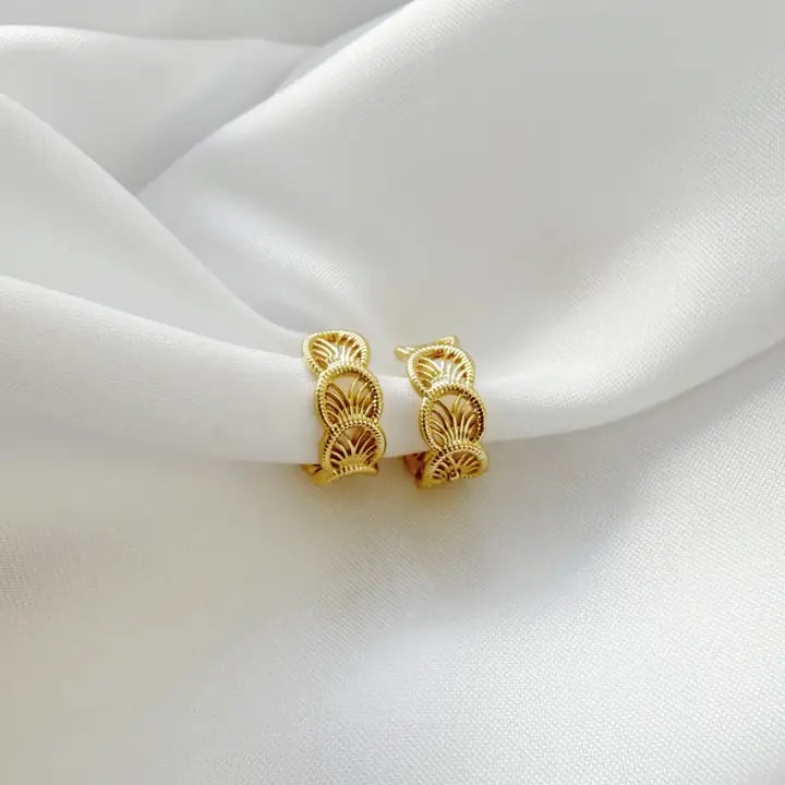 Cali Filigree Hoop Earrings
