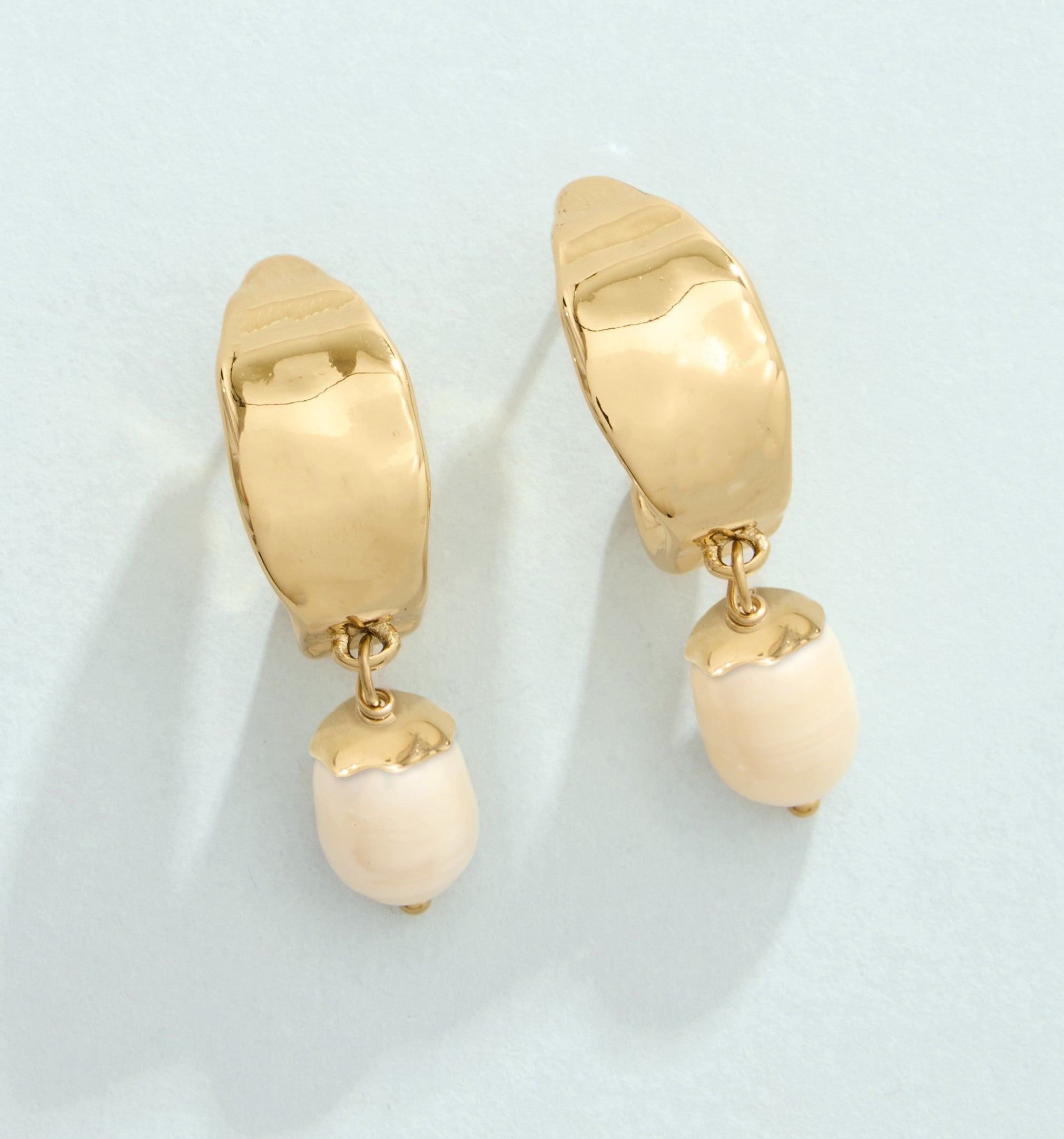 Harbor Island Hoop Earrings - Pearl