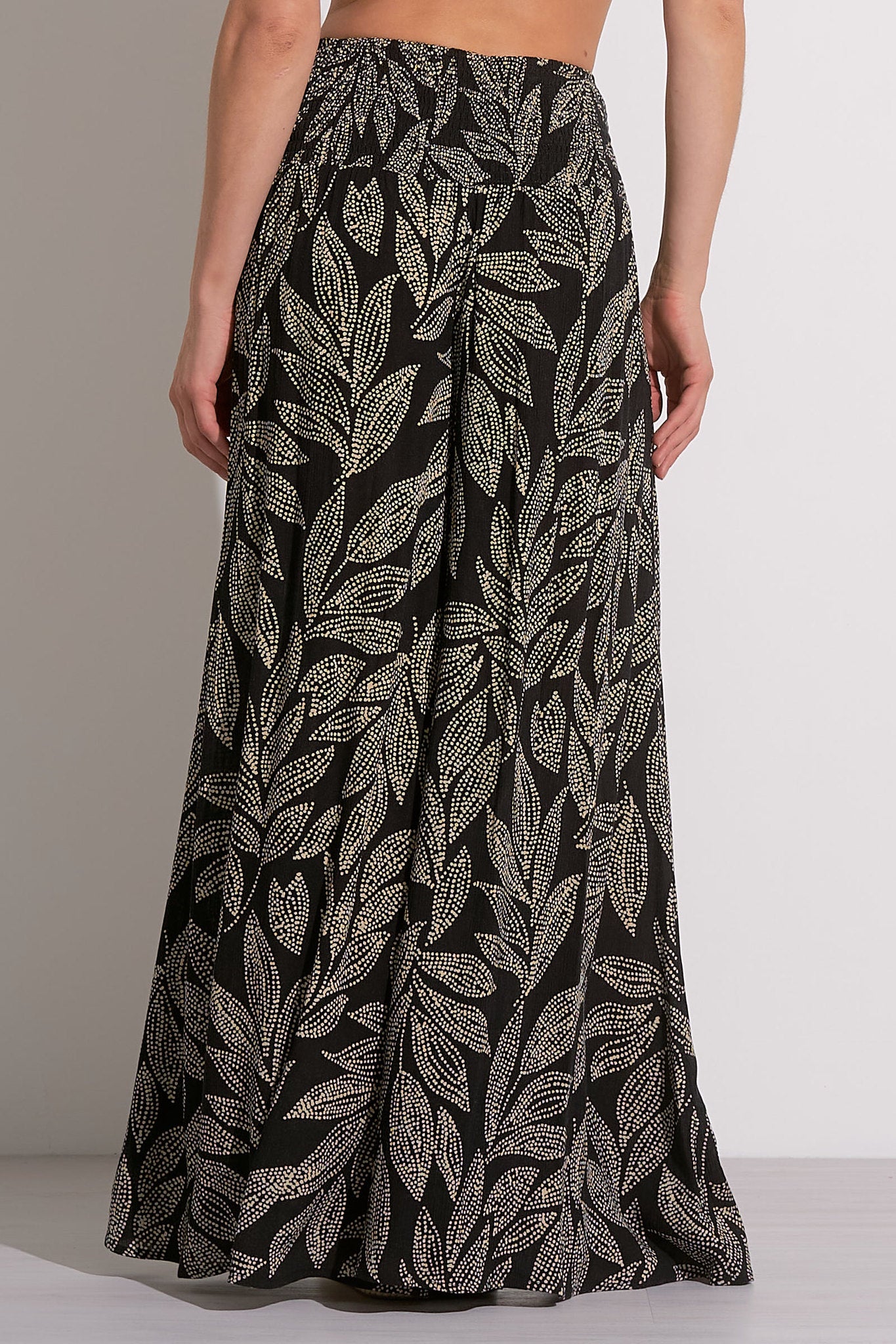 Smock Waist Printed Palazzo Pants Black Cartagen