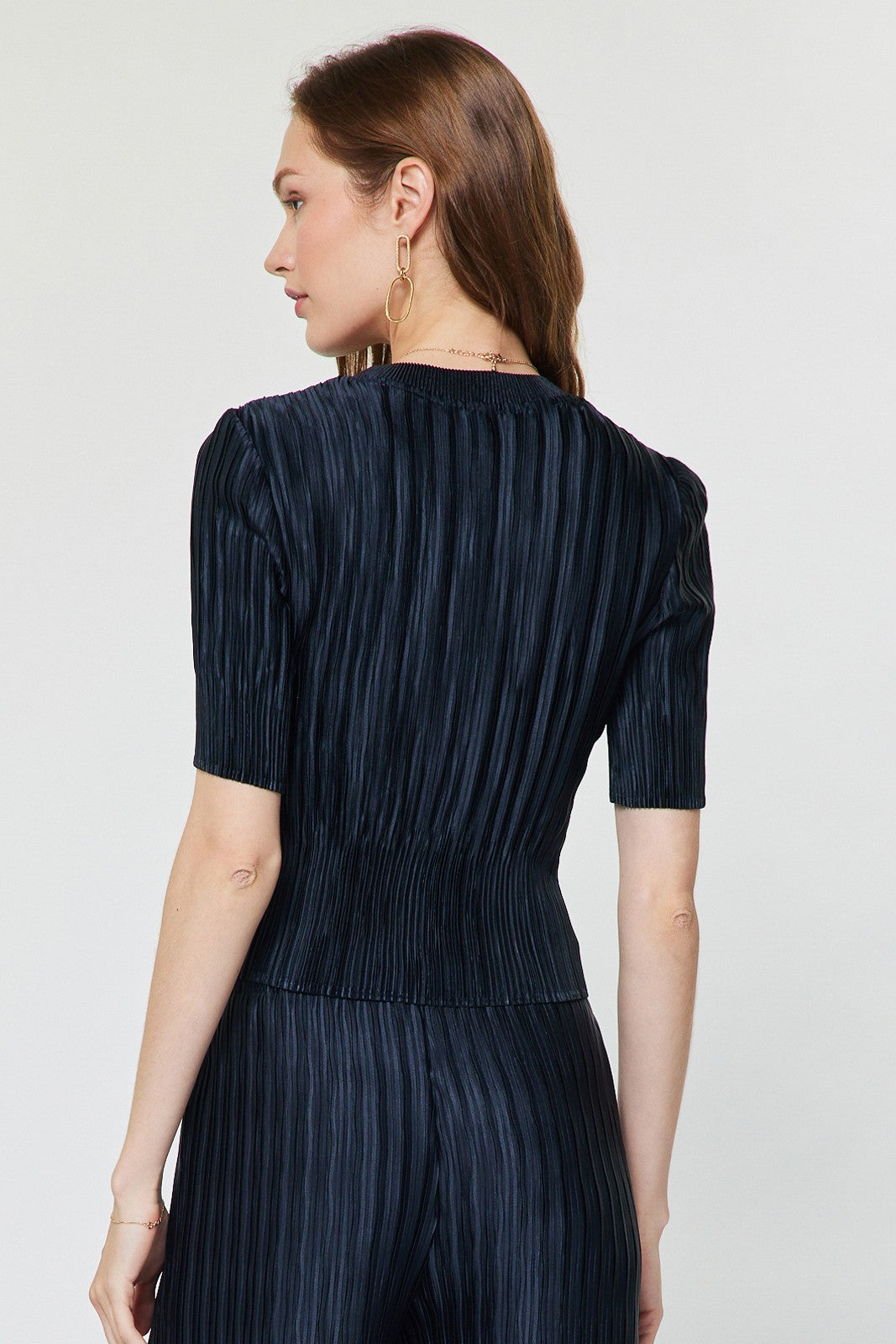 Crinkle Pleated 3/4 Satin Short Sleeve Top Navy