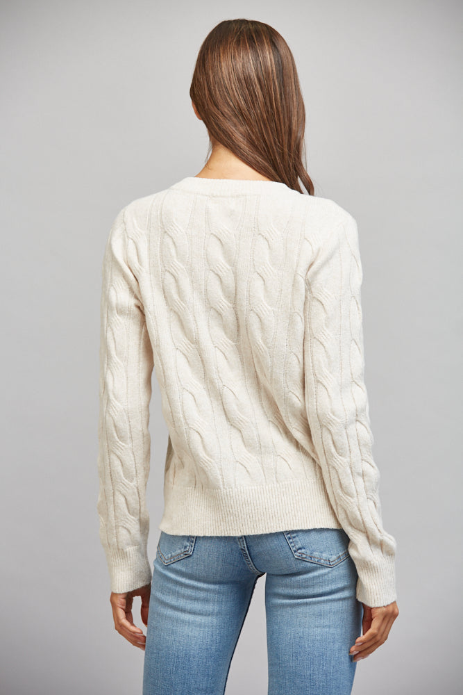 Cable Knit Buttoned Cardigan Oatmeal