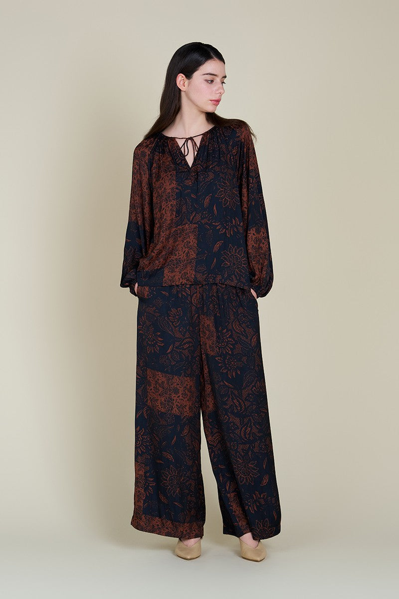 Patchwork Satin Printed Blouse Maple