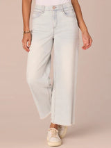 Skyrise Wide Leg Frayed Hem Boyfriend Jeans Bleached Blue