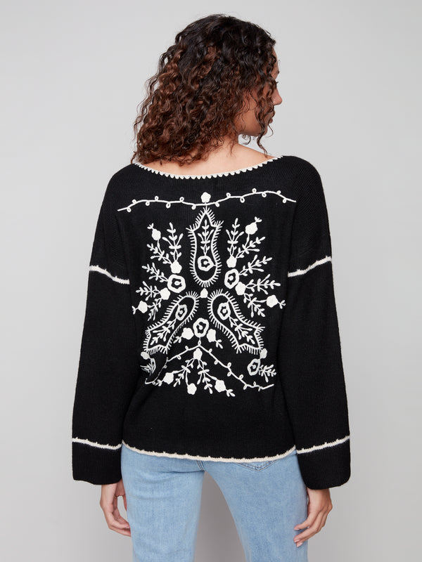 Notched Neck Rib Embroidered Sweater Black