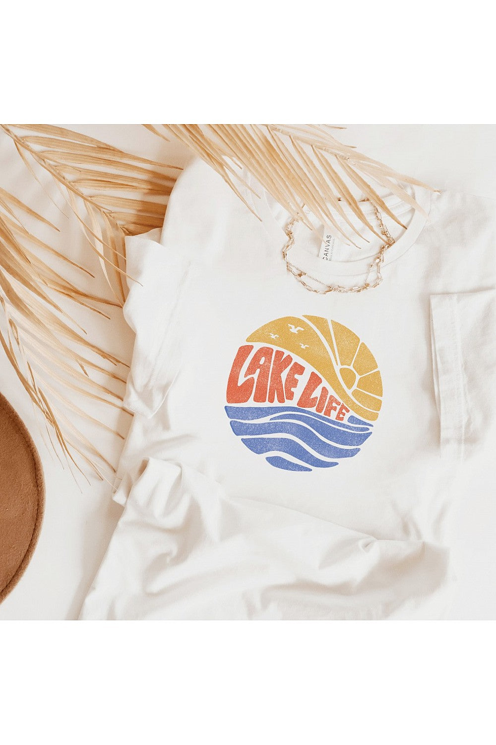 Lake Life Round Graphic Tee Vintage White