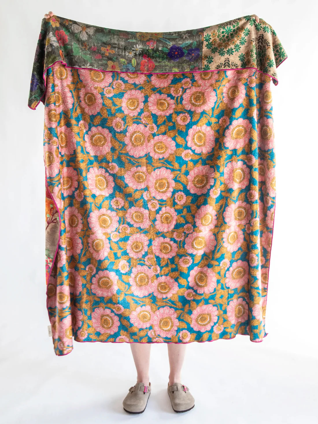 Double Sided Cozy Throw Blanket