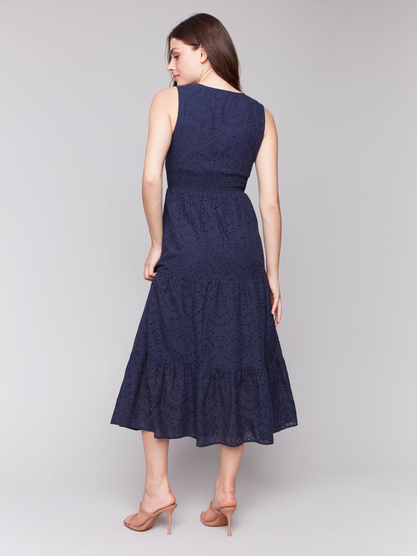 Eyelet Details Sleeveless Maxi Dress